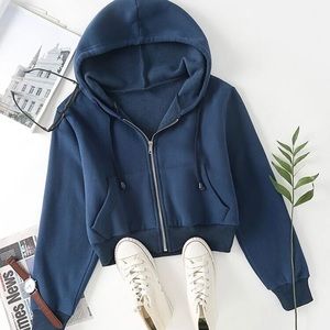 Pocket Drawstring Zip-up Hoodie